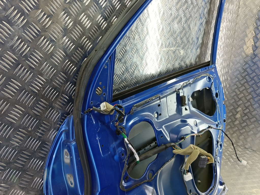 дверь SUZUKI Grand Vitara 2.0 4WD MT (140 л.с.)Grand Vitara  II (2005—2008) Внедорожник 6800165843, 8680 рублей, Москва