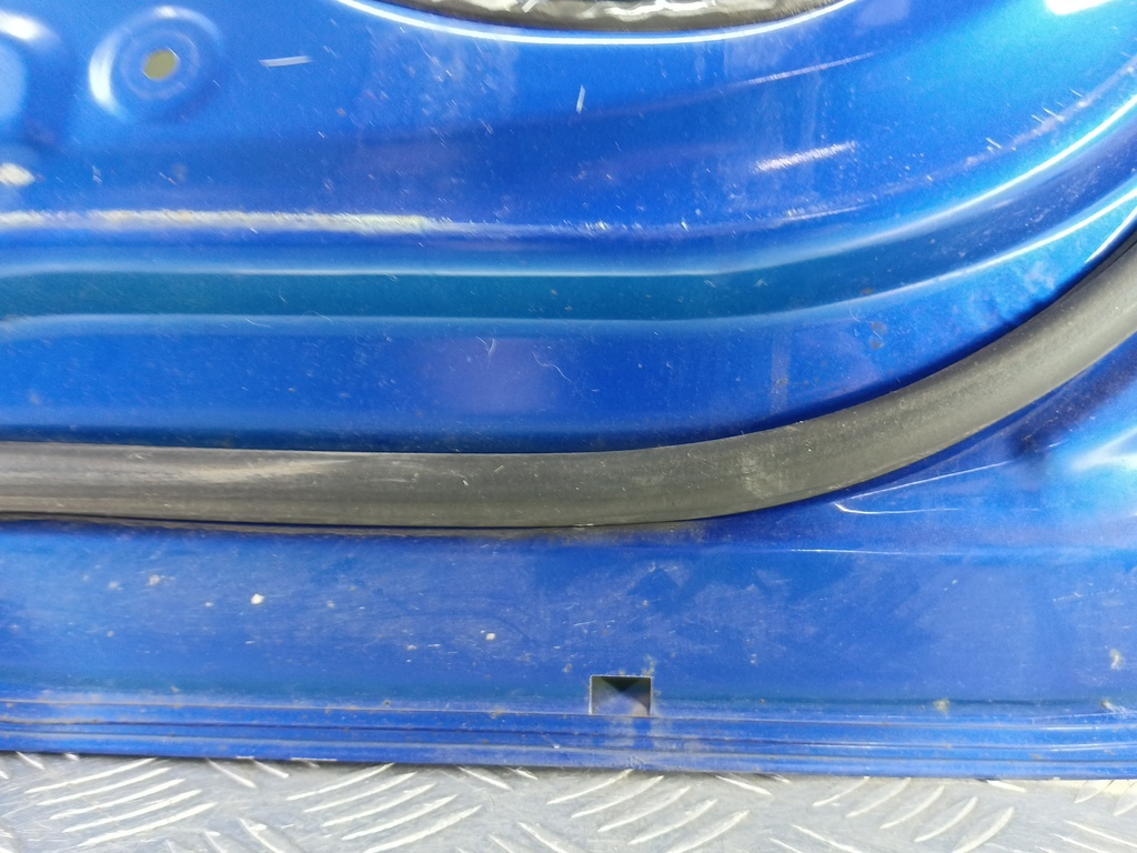 дверь SUZUKI Grand Vitara 2.0 4WD MT (140 л.с.)Grand Vitara  II (2005—2008) Внедорожник 6800165843, 8680 рублей, Москва