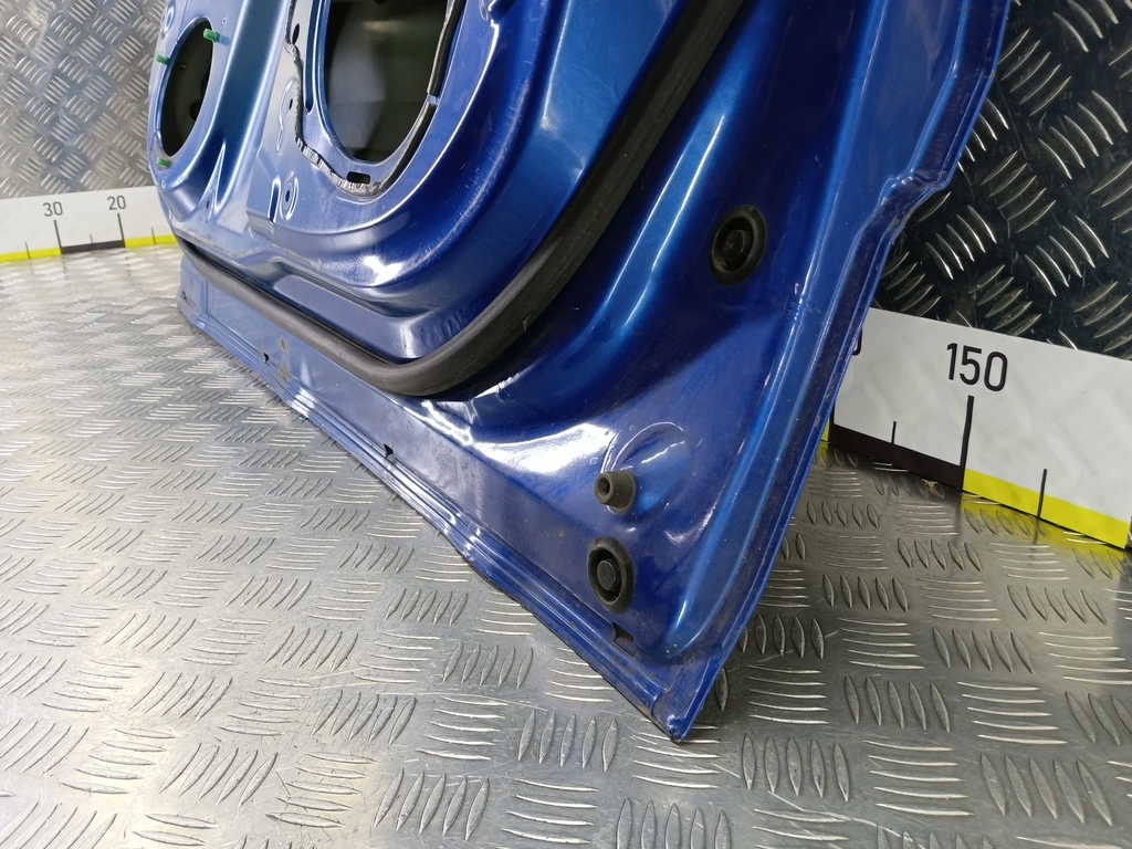 дверь SUZUKI Grand Vitara 2.0 4WD MT (140 л.с.)Grand Vitara  II (2005—2008) Внедорожник 6800165843, 8680 рублей, Москва