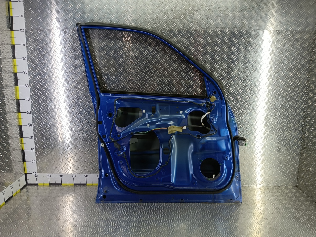 дверь SUZUKI Grand Vitara 2.0 4WD MT (140 л.с.)Grand Vitara  II (2005—2008) Внедорожник 6800265843, 13169 рублей, Москва