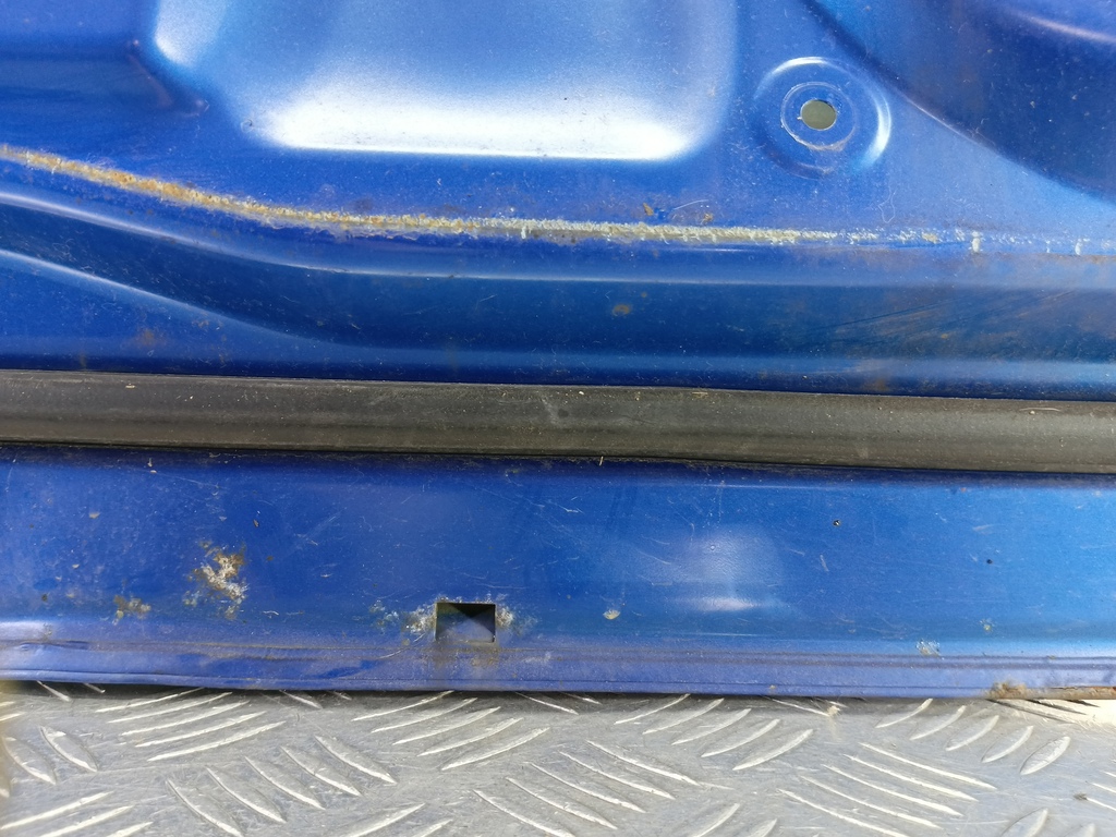 дверь SUZUKI Grand Vitara 2.0 4WD MT (140 л.с.)Grand Vitara  II (2005—2008) Внедорожник 6800265843, 13169 рублей, Москва