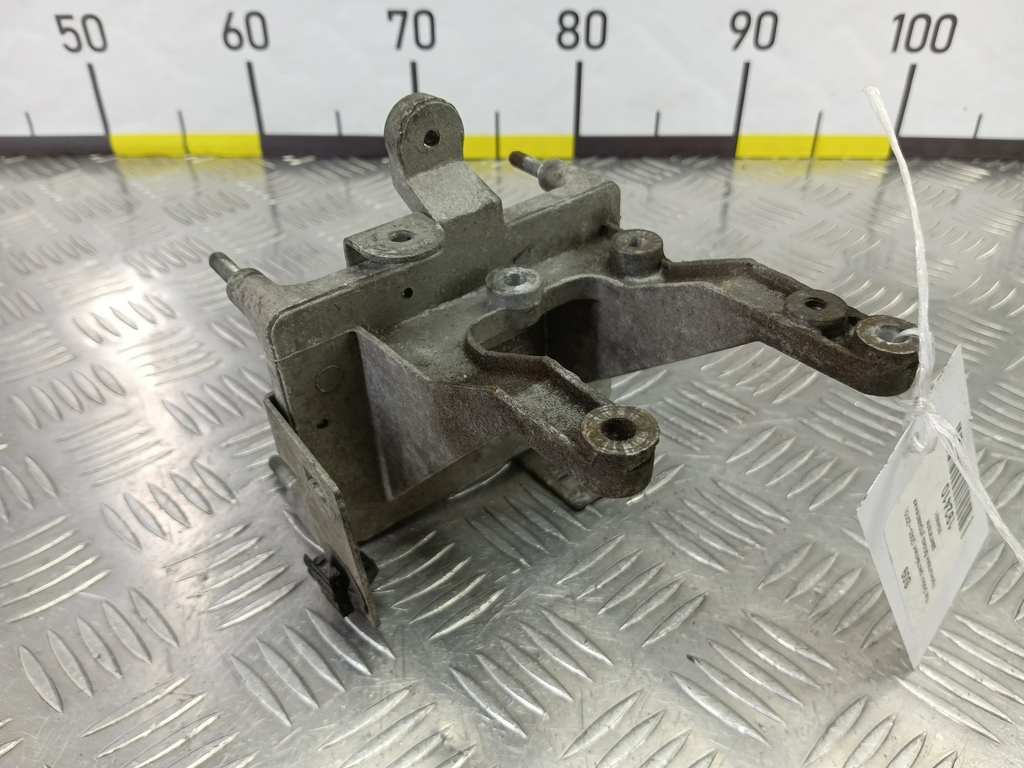 кронштейн блока управления двигателя Fiat Doblo 1.4 MT (77 л.с.)Doblo  I рестайлинг (2005—2015) Минивэн 55249001, 1320 рублей, Москва