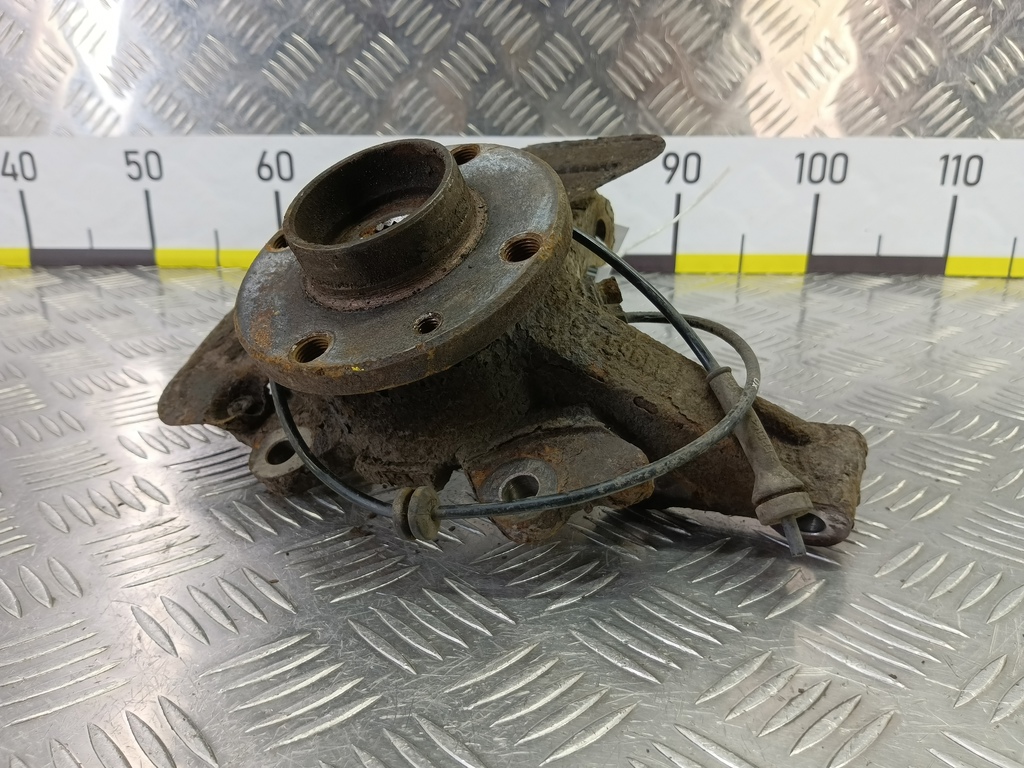 кулак Fiat Doblo 1.4 MT (77 л.с.)Doblo  I рестайлинг (2005—2015) Минивэн 51759682, 2700 рублей, Москва