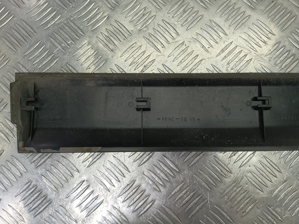 накладка двери сдвижной Fiat Doblo 1.4 MT (77 л.с.)Doblo  I рестайлинг (2005—2015) Минивэн 735417806, 630 рублей, Москва