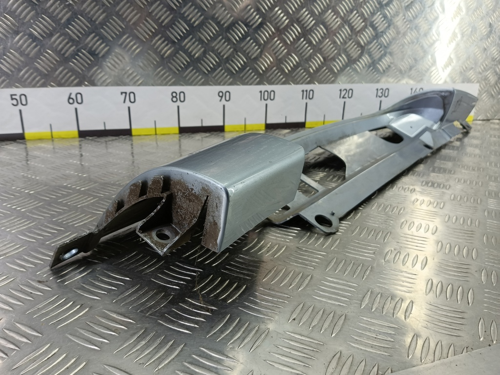 накладка под фонарем Fiat Doblo 1.4 MT (77 л.с.)Doblo  I рестайлинг (2005—2015) Минивэн 735417807, 3160 рублей, Москва