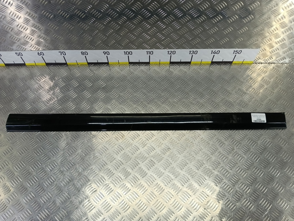 накладка двери сдвижной MERCEDES-BENZ Vito  A6396901062, 750 рублей, Москва