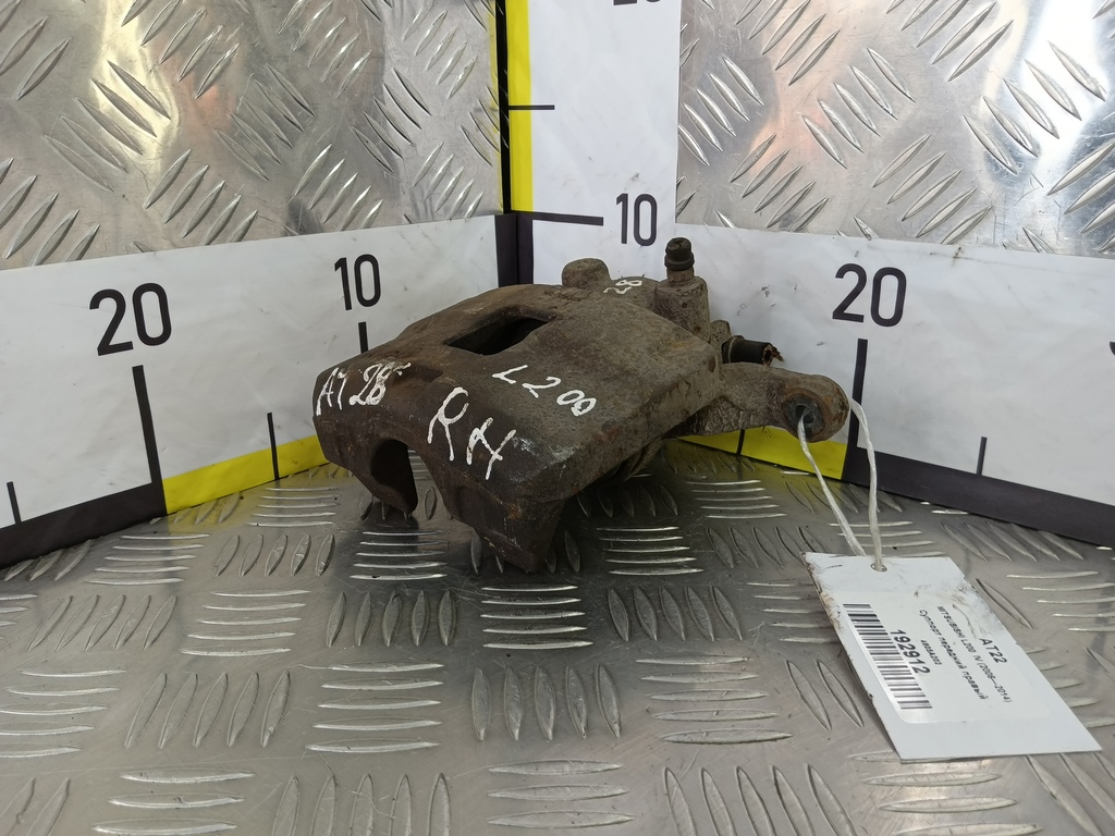 суппорт MITSUBISHI L200   4605A202, 2360 рублей, Москва