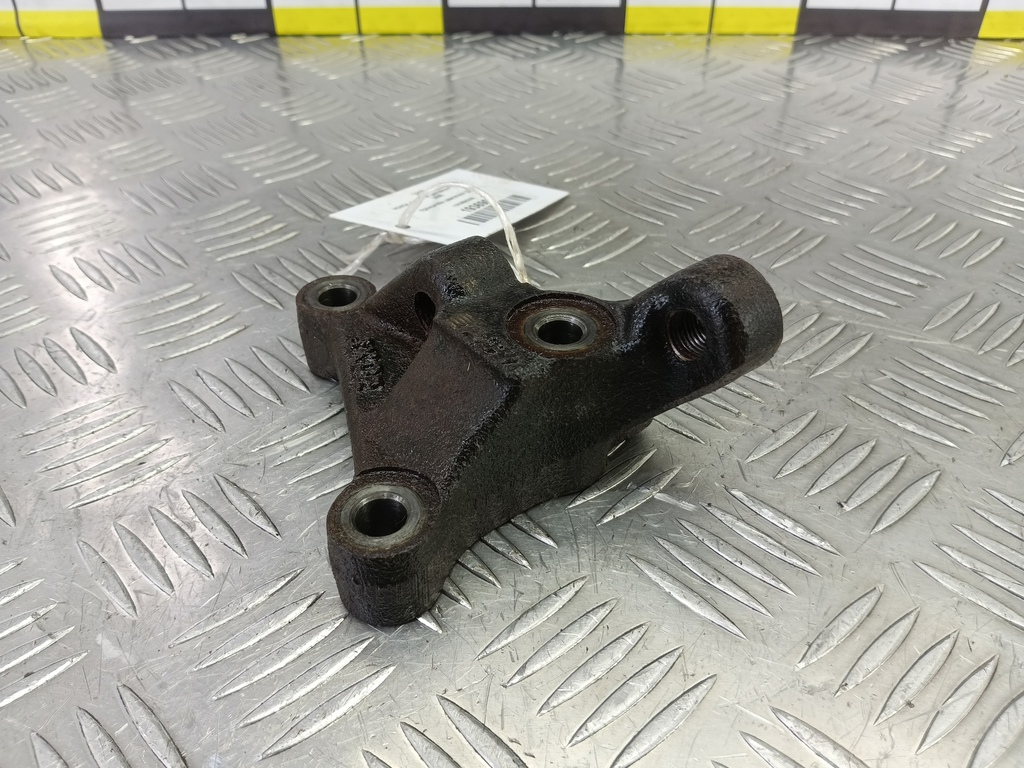 кронштейн двигателя (двс) HONDA Accord 2.0 AT (155 л.с.)Accord  VII (2002—2006) Седан 11910RAC000, 520 рублей, Москва