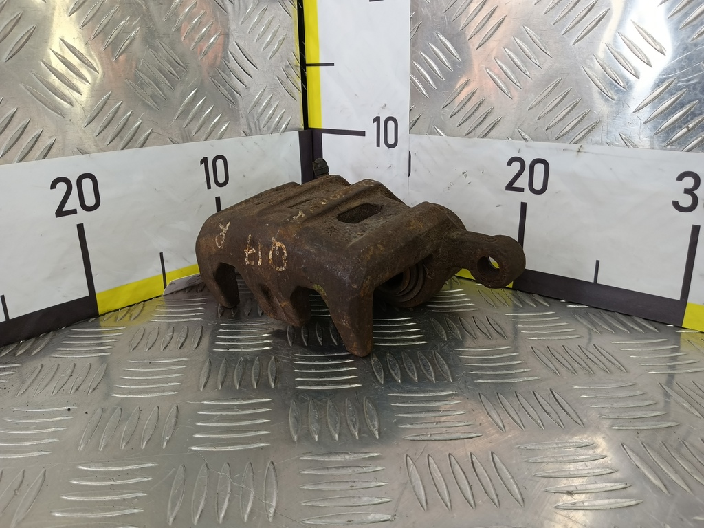 суппорт MITSUBISHI OUTLANDER  MR370776, 4200 рублей, Москва