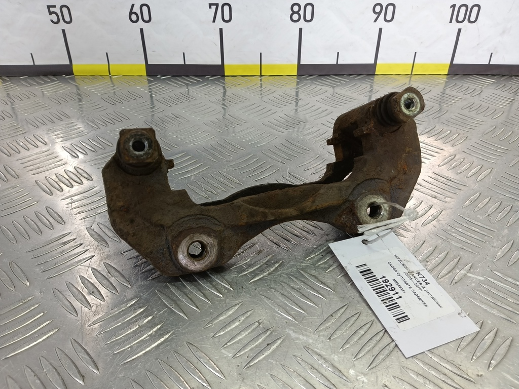 скоба суппорта MITSUBISHI LANCER  MR569361, 2700 рублей, Москва