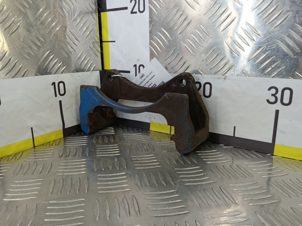 скоба суппорта MITSUBISHI ASX  4605A216, 3620 рублей, Москва