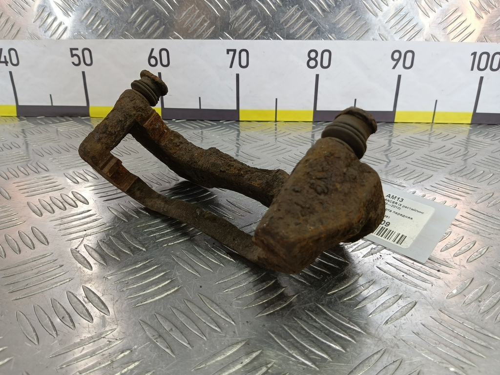 скоба суппорта MITSUBISHI LANCER  MR569361, 2700 рублей, Москва