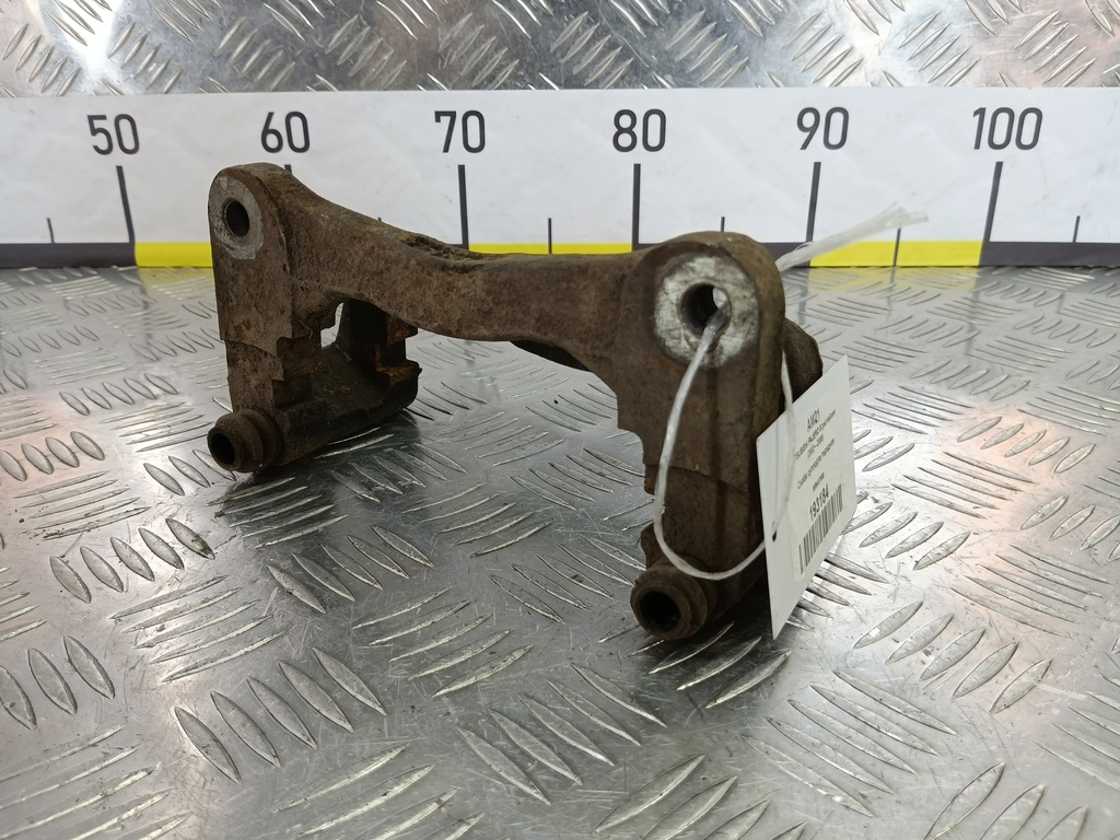 скоба суппорта MITSUBISHI PAJERO  MR407680, 3850 рублей, Москва