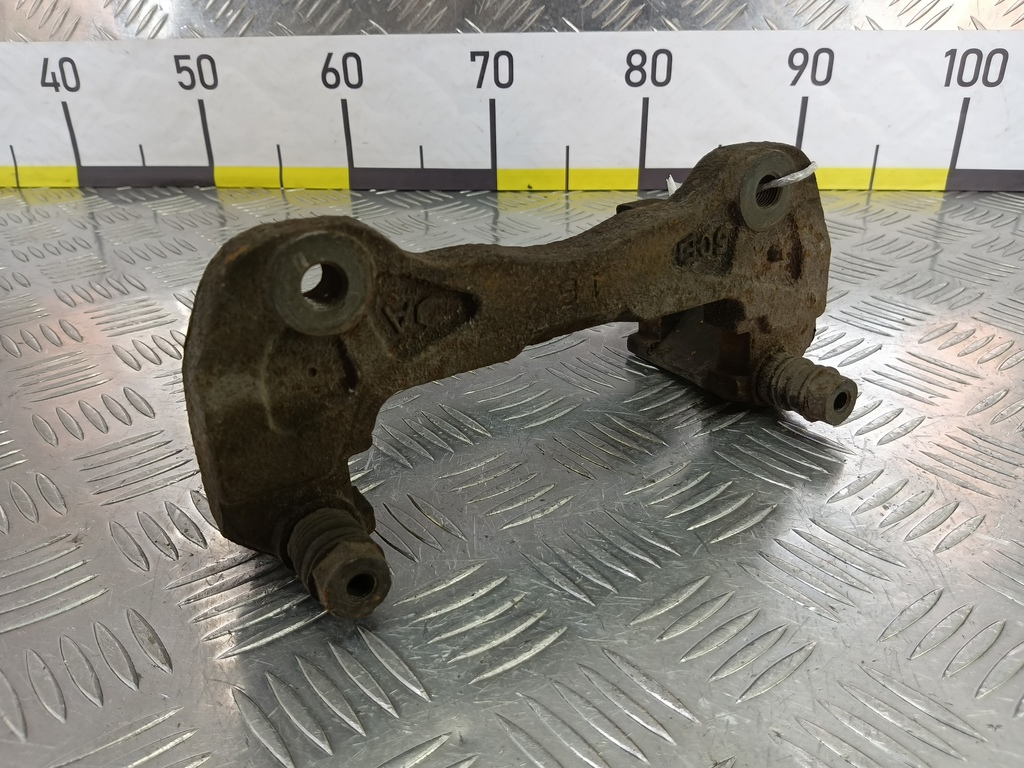 скоба суппорта MITSUBISHI L200   4605A173, 2590 рублей, Москва