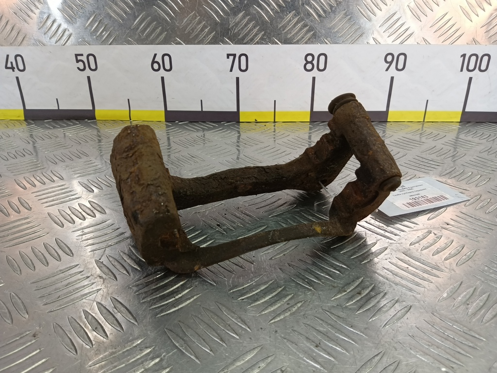 скоба суппорта MITSUBISHI PAJERO  MR407680, 3850 рублей, Москва