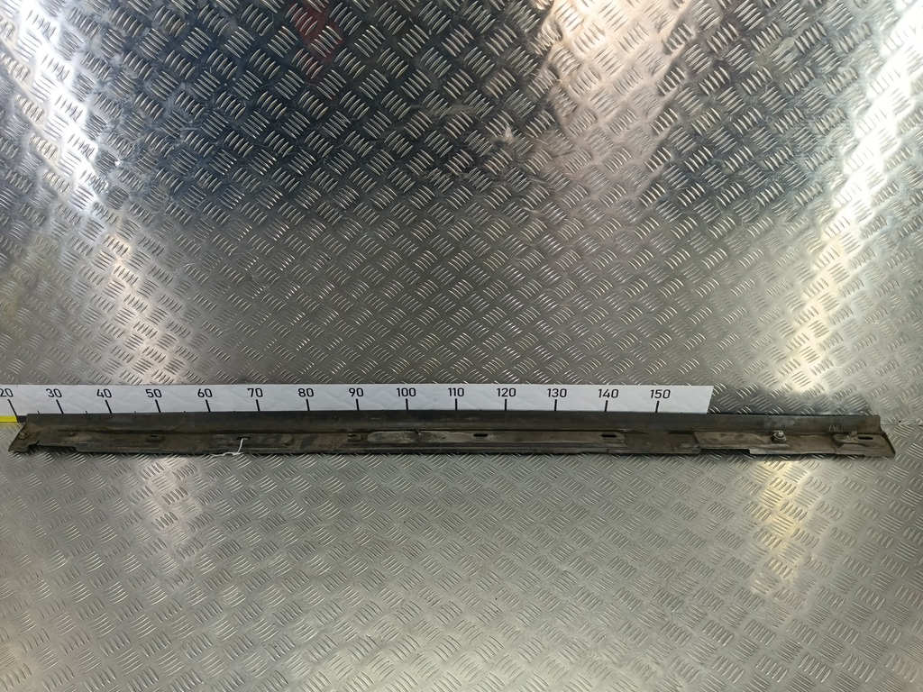 накладка порога FORD Focus  1380593, 3279 рублей, Москва