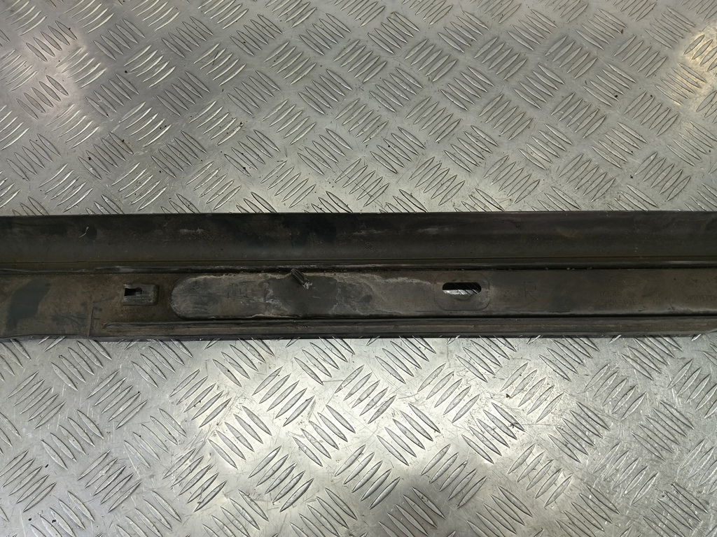 накладка порога FORD Focus  1380593, 3279 рублей, Москва