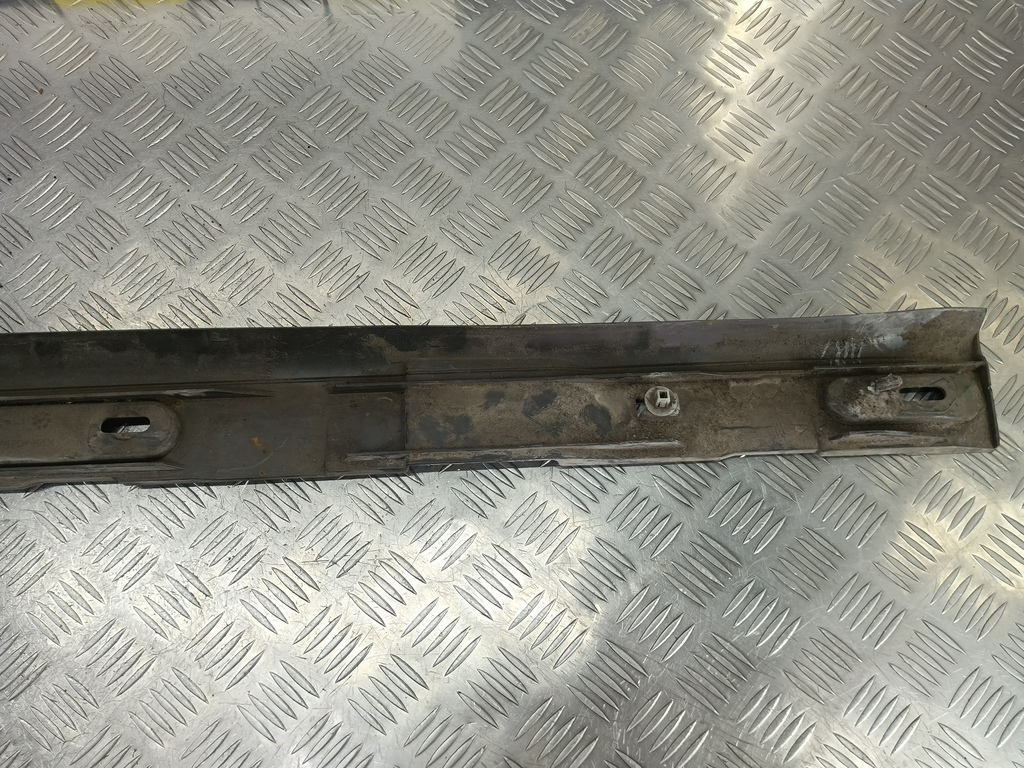 накладка порога FORD Focus  1380593, 3279 рублей, Москва