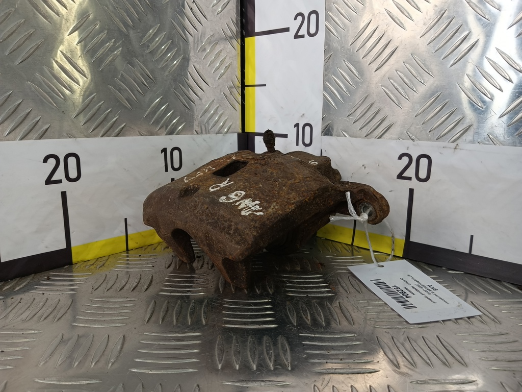 суппорт MITSUBISHI LANCER  MR955064, 1900 рублей, Москва