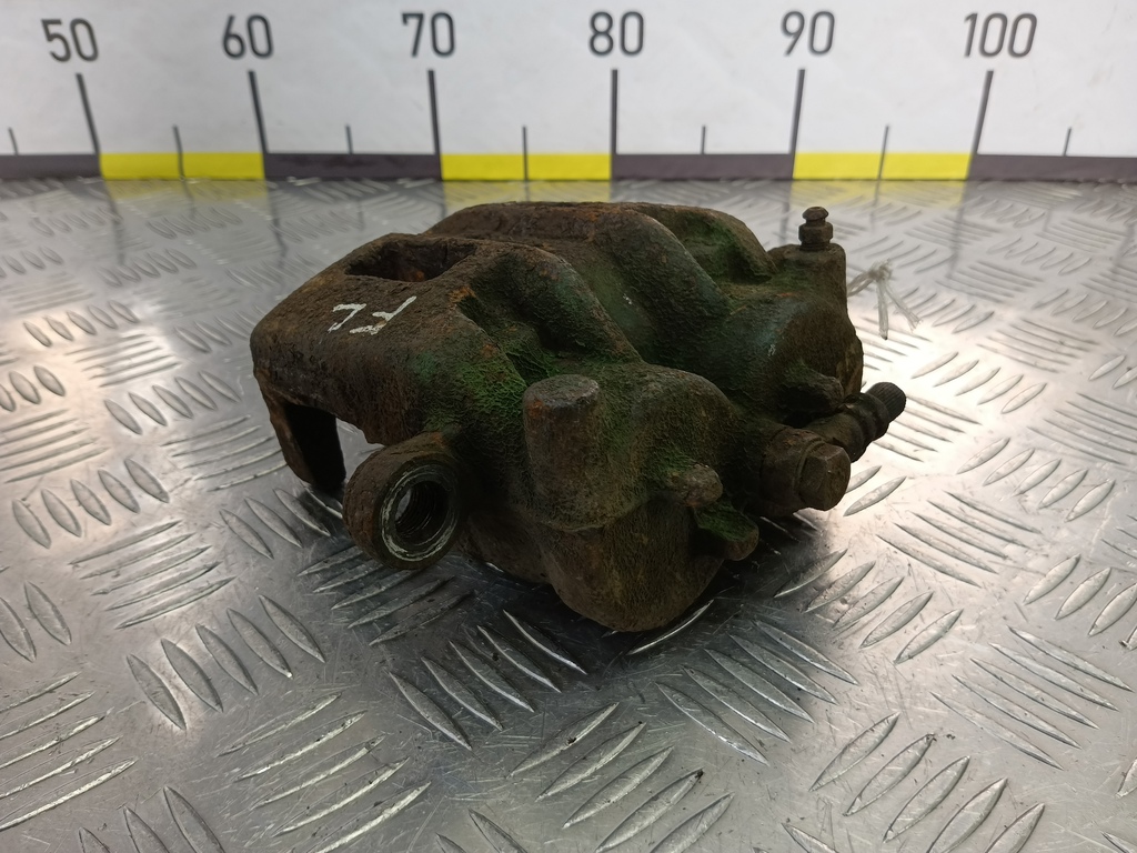 суппорт MITSUBISHI PAJERO  MR510537, 4200 рублей, Москва