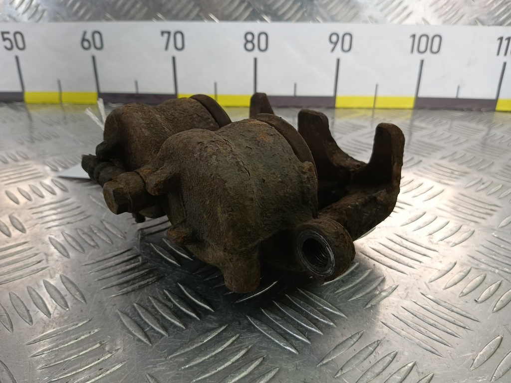 суппорт MITSUBISHI PAJERO  MR510537, 4200 рублей, Москва