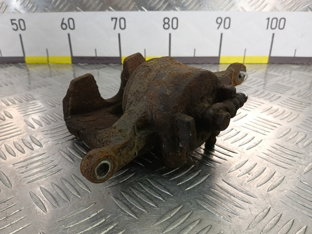 суппорт MITSUBISHI L200   4605A202, 2360 рублей, Москва