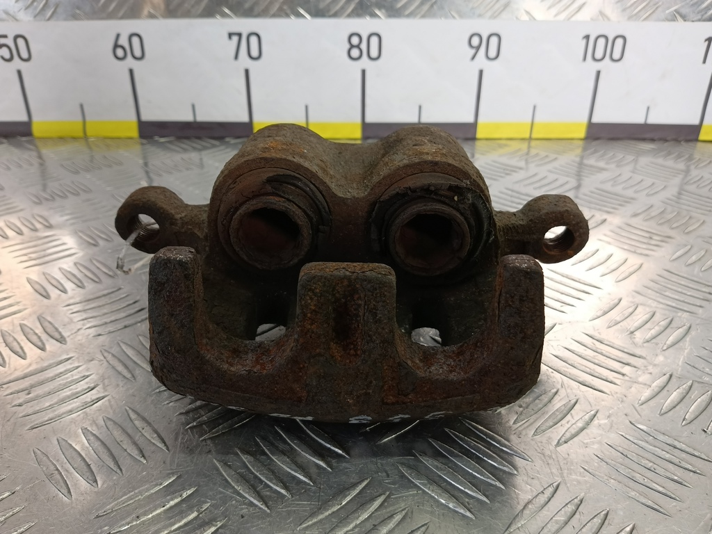 суппорт MITSUBISHI PAJERO SPORT  MB858404, 3050 рублей, Москва