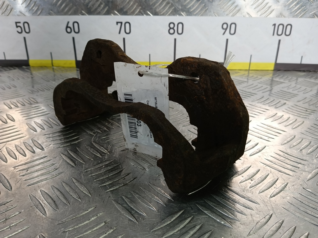 скоба суппорта MITSUBISHI LANCER  MR569361, 2700 рублей, Москва