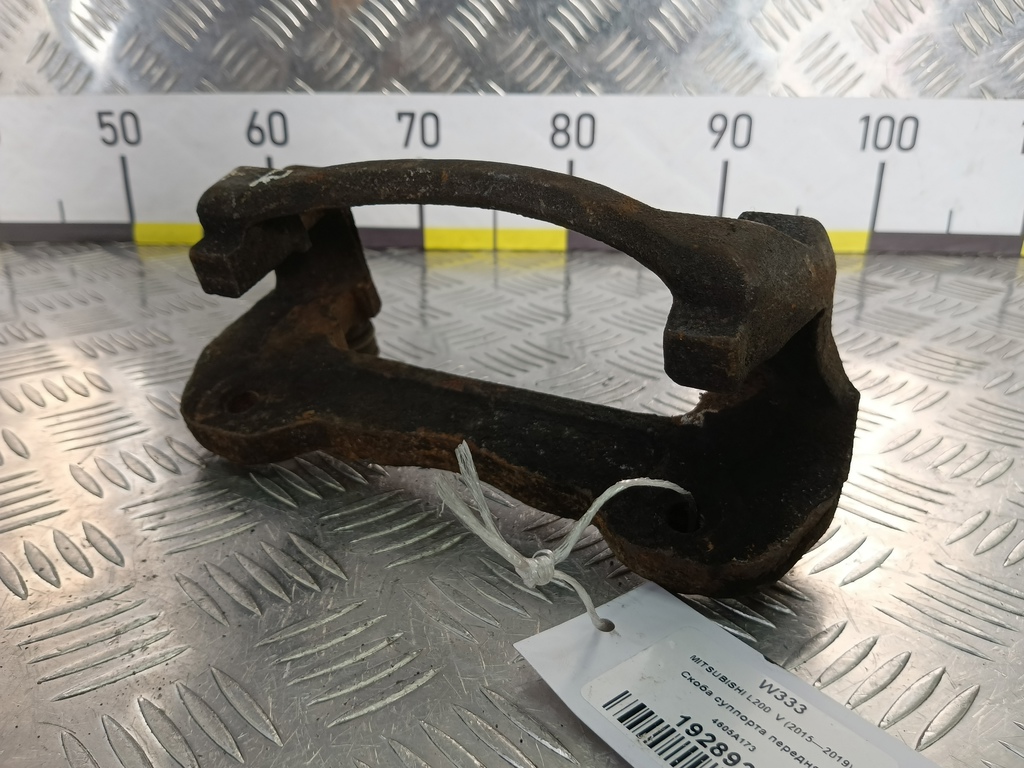 скоба суппорта MITSUBISHI L200  2.4 DID AT (154 л.с.)L200  V (2015—2019) Пикап 4605A173, 2590 рублей, Москва