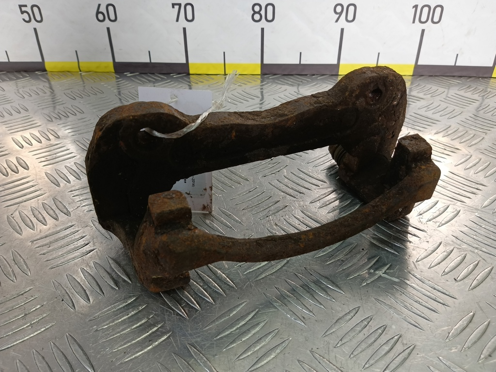 скоба суппорта MITSUBISHI L200   4605A173, 2590 рублей, Москва