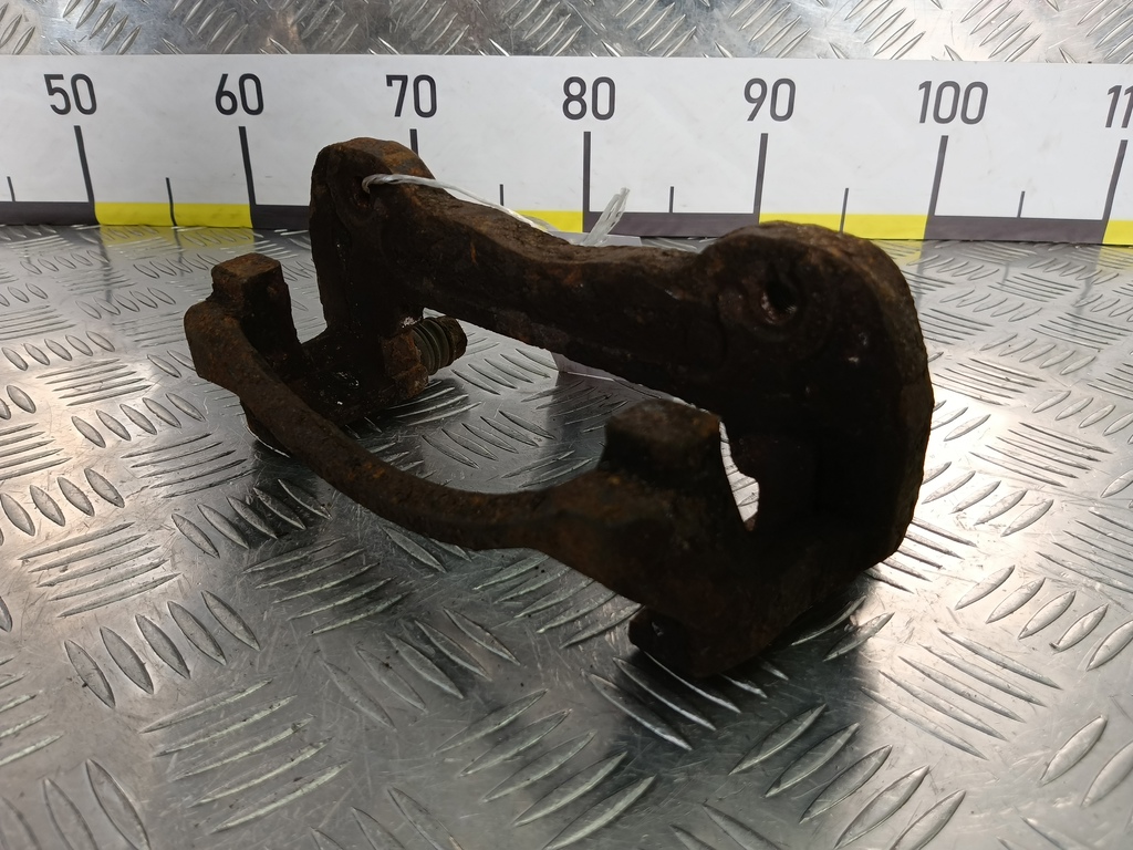 скоба суппорта MITSUBISHI L200   4605A173, 2590 рублей, Москва