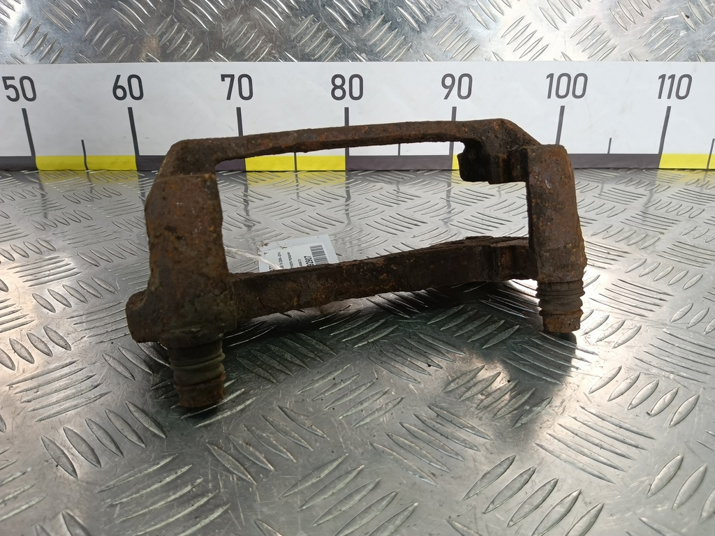 скоба суппорта MITSUBISHI L200   4605A173, 2590 рублей, Москва