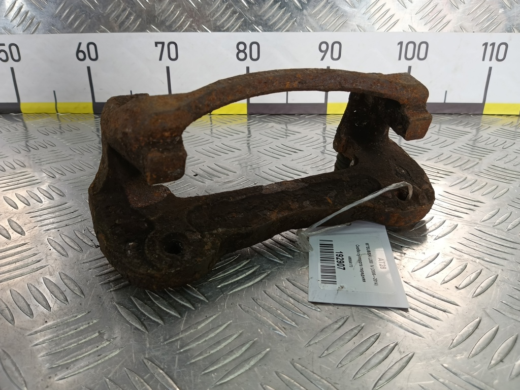 скоба суппорта MITSUBISHI L200   4605A173, 2590 рублей, Москва