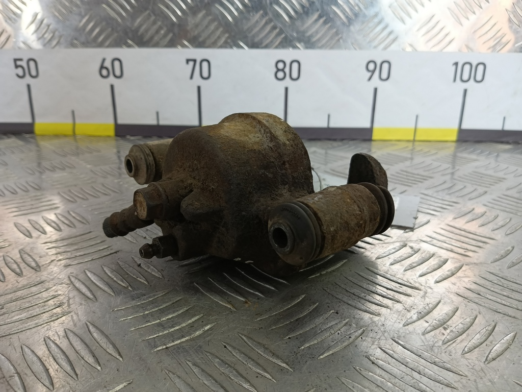 суппорт SUZUKI JIMNY  5510081A13999, 6840 рублей, Москва