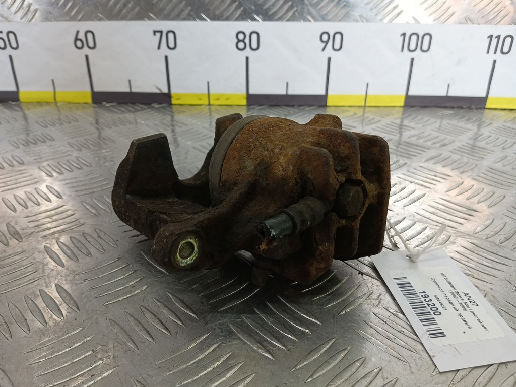 суппорт MITSUBISHI Space Star  MR249223, 2470 рублей, Москва