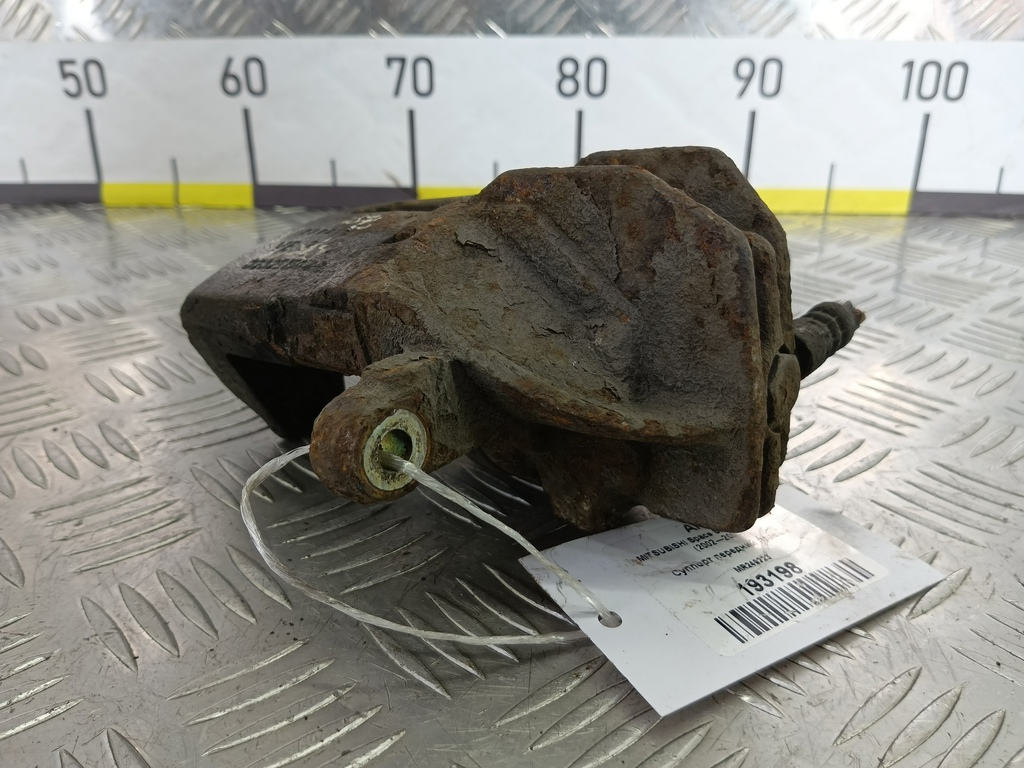 суппорт MITSUBISHI Space Star  MR249223, 2470 рублей, Москва