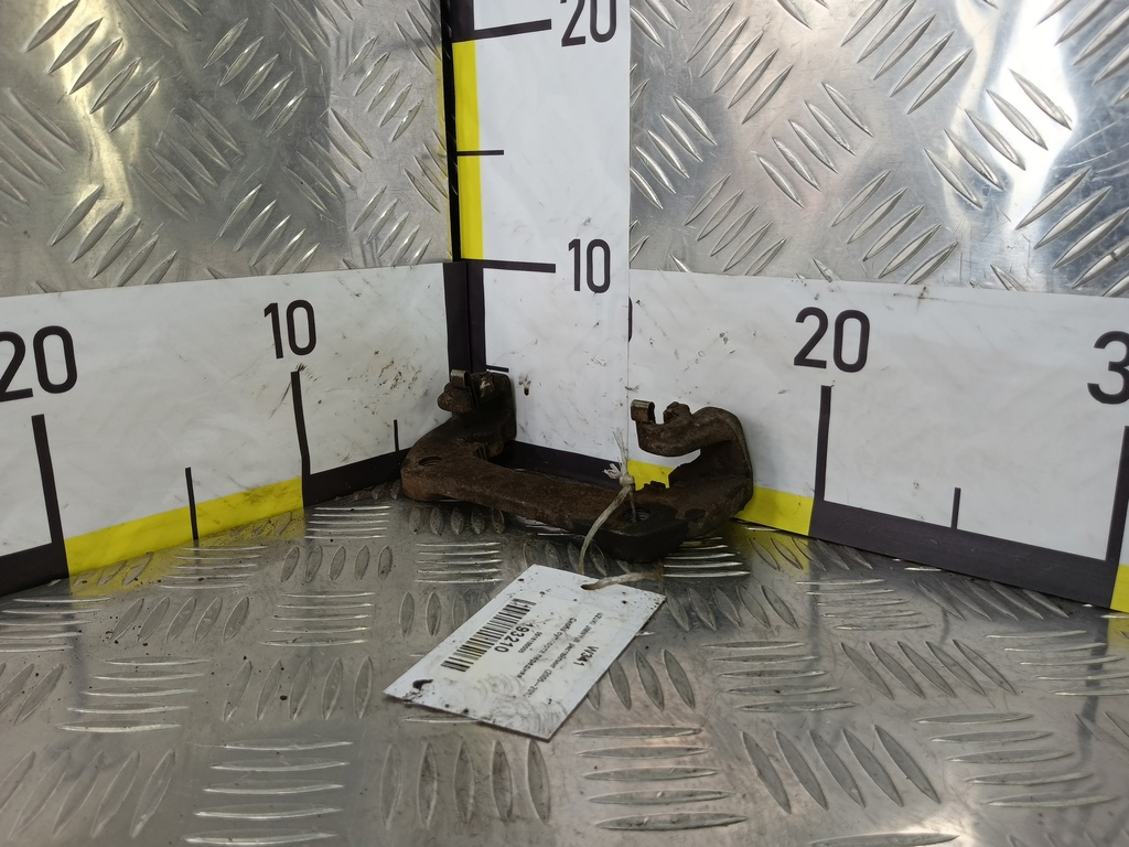 скоба суппорта SUZUKI JIMNY 1.3 4WD MT (86 л.с.)Jimny  III рестайлинг (2005—2012) Внедорожник 5516180000, 3850 рублей, Москва