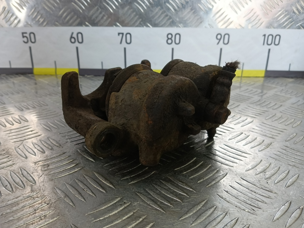 суппорт MITSUBISHI PAJERO  MR510538, 5000 рублей, Москва