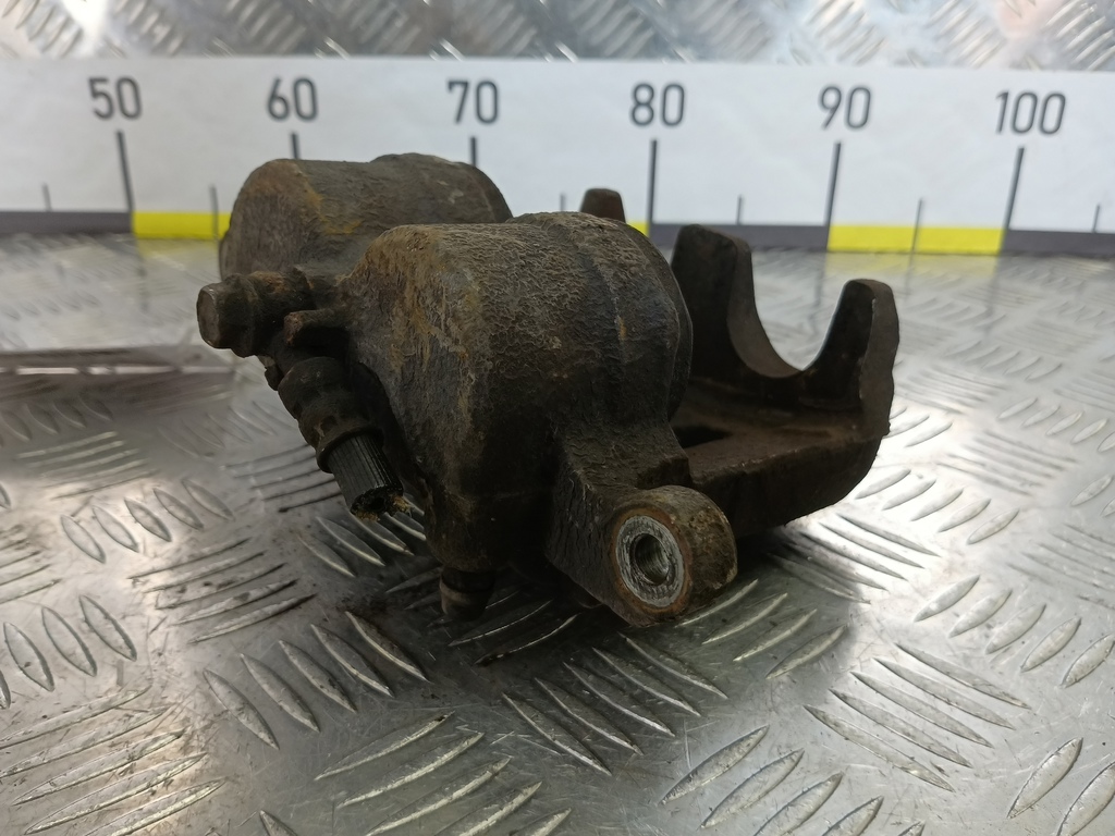 суппорт SUBARU Tribeca 3.0 4WD AT (250 л.с.)Tribeca  WX (2004—2007) Внедорожник 26292AG041, 5000 рублей, Москва