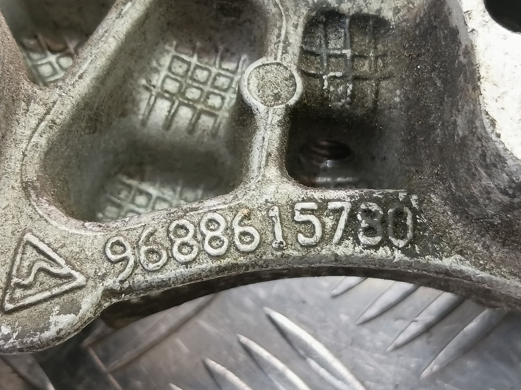 кронштейн двигателя (двс) Peugeot Partner  1807HS, 520 рублей, Москва