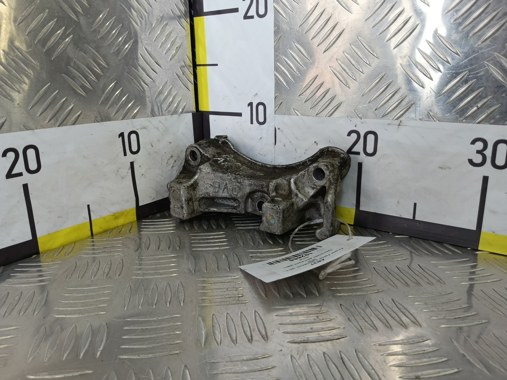 кронштейн двигателя (двс) Peugeot Partner  1807HS, 520 рублей, Москва