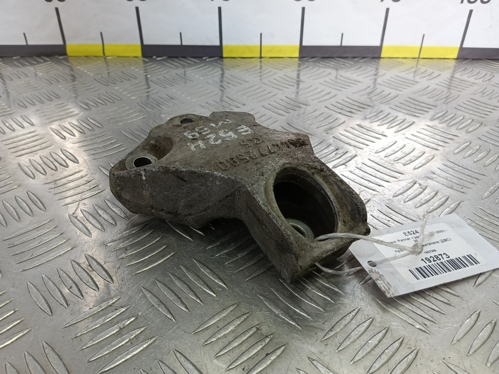 кронштейн двигателя (двс) Peugeot Partner  1807W8, 520 рублей, Москва