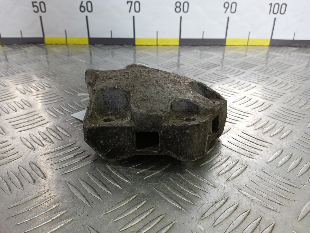 кронштейн двигателя (двс) Peugeot Partner  1807W8, 520 рублей, Москва