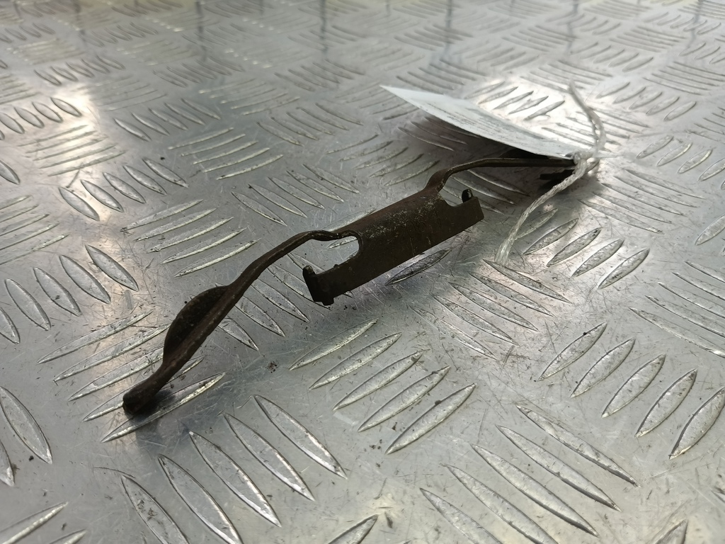 пружина суппорта LAND ROVER FREELANDER  LR002526, 520 рублей, Москва