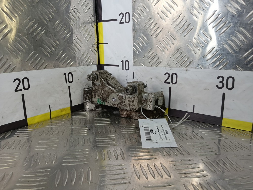 кронштейн двигателя (двс) Peugeot Partner  1807FC, 520 рублей, Москва