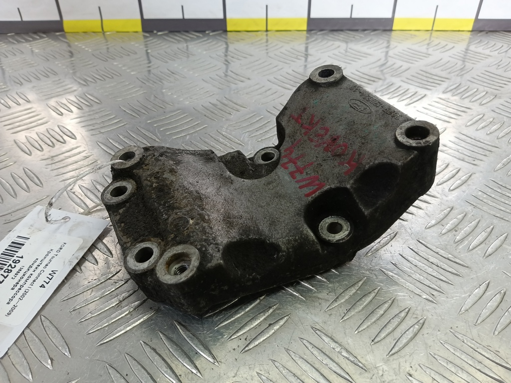 кронштейн компрессора кондиционера FORD Tourneo Connect  1368972, 4430 рублей, Москва