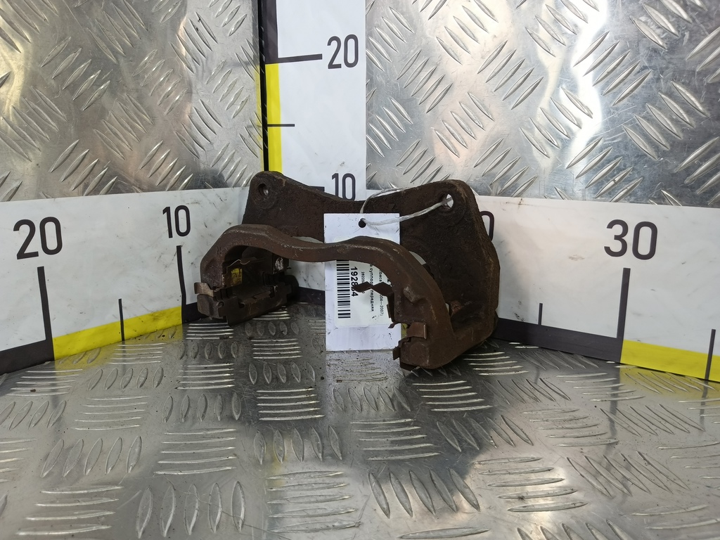 скоба суппорта SUBARU Tribeca 3.0 4WD AT (250 л.с.)Tribeca  WX (2004—2007) Внедорожник 26225AG060, 5580 рублей, Москва