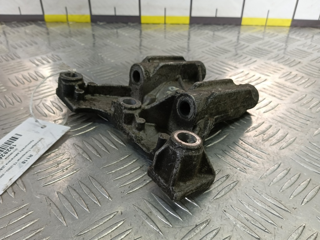 кронштейн двигателя (двс) Volkswagen Transporter  070199343A, 1550 рублей, Москва