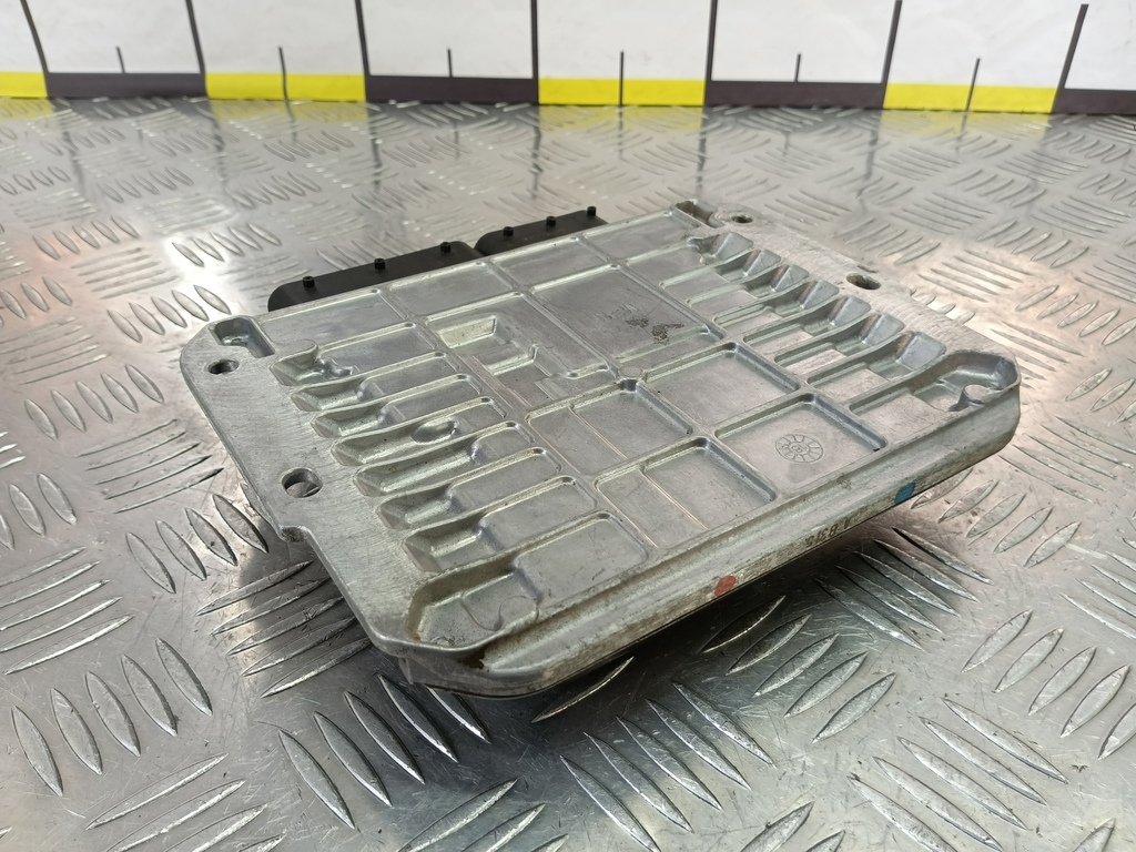 блок управления двигателем MITSUBISHI L200  2.4 DID AT (154 л.с.)L200  V (2015—2019) Пикап 1860D153, 9600 рублей, Москва