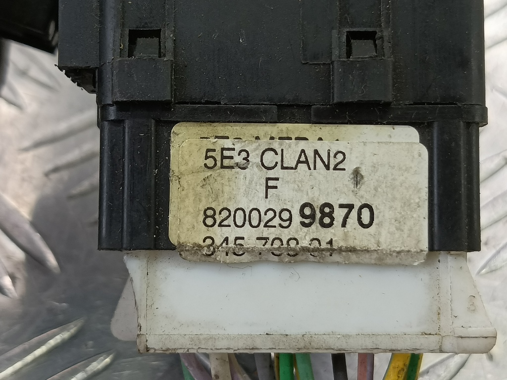 переключатель подрулевой Renault Kangoo  7701053055, 2360 рублей, Москва